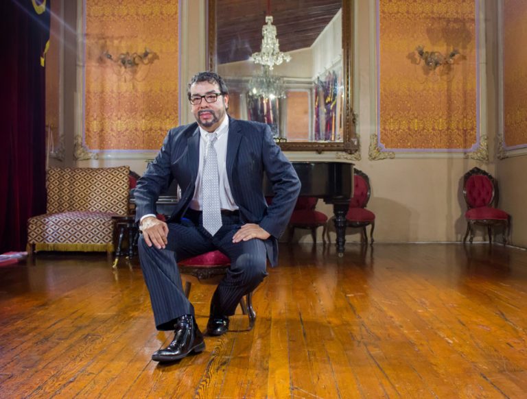 Armando Mora presenta un programa especial de ópera virtual RCK Noticias