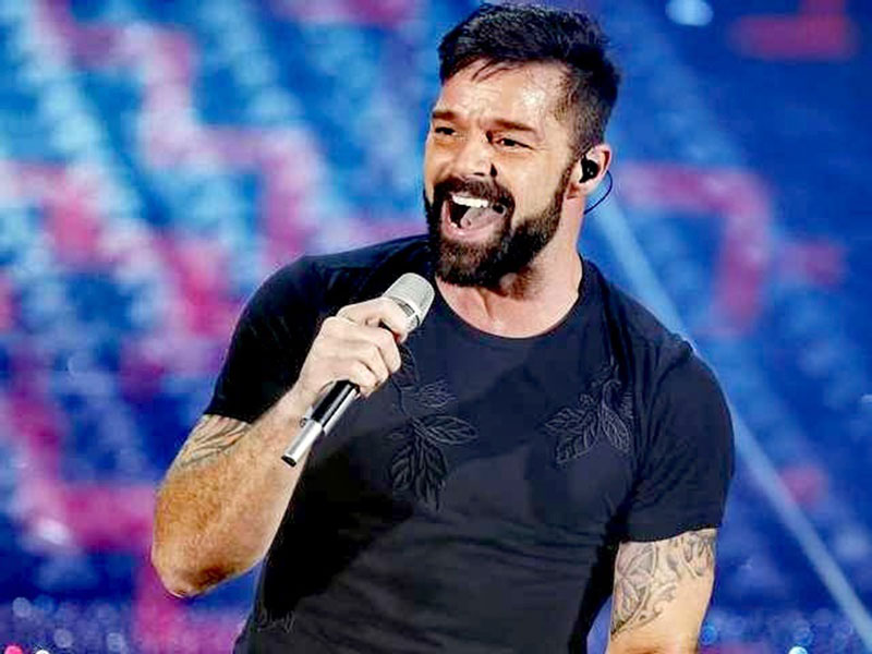 Ricky Martin pospone concierto en Veracruz por coronavirus