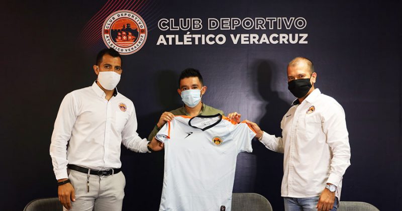 "El Hobbit" Bermúdez primera contratación del Atlético Veracruz