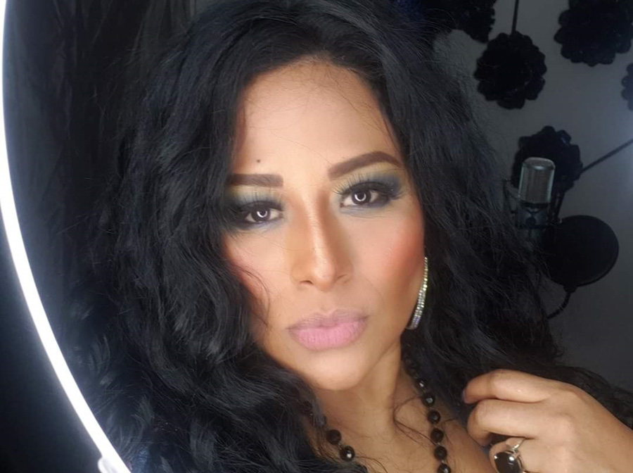 toñita_cantante