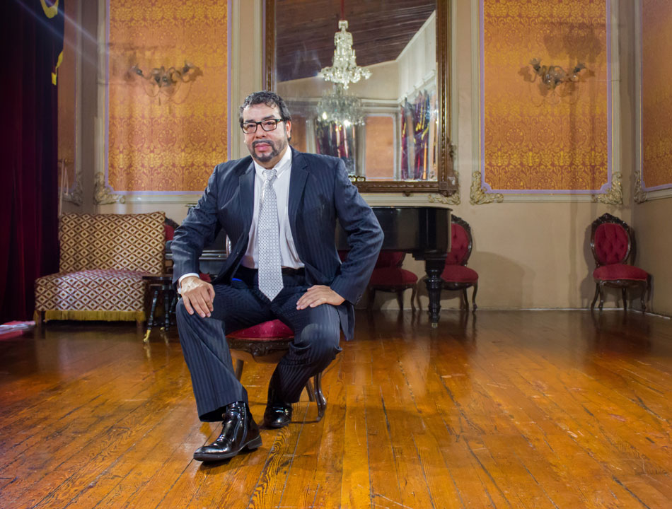 tenor_armando-mora