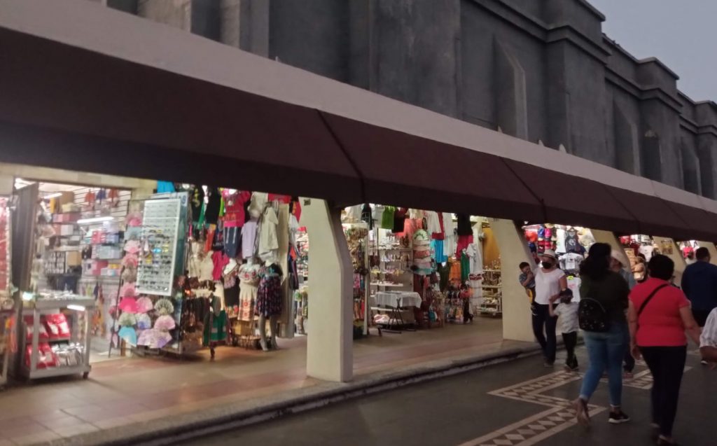 artesanias_malecon