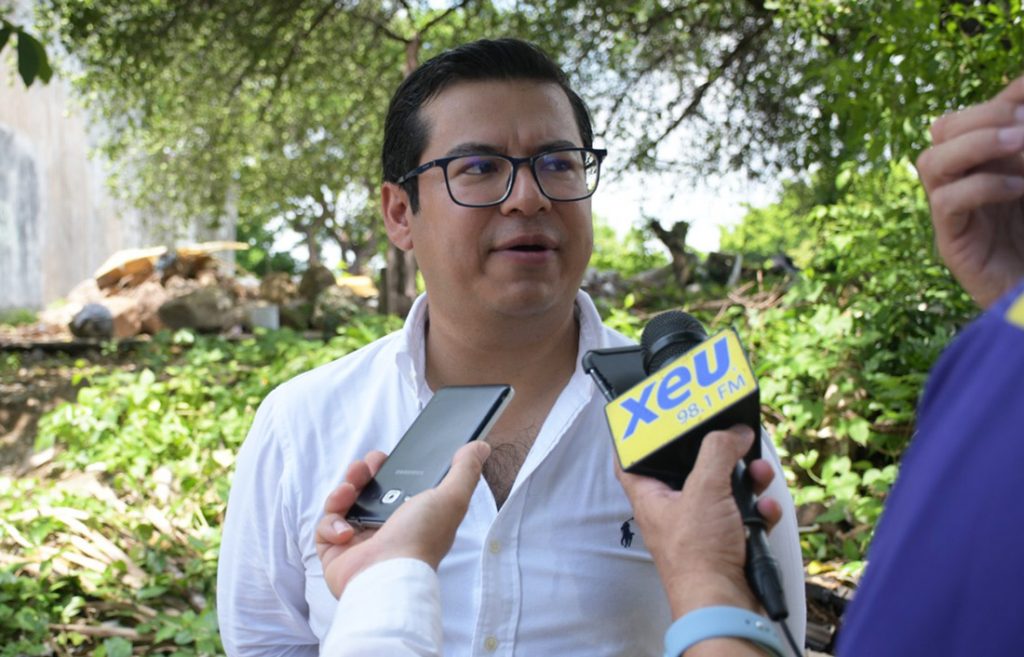 Carlos-Valenzuela
