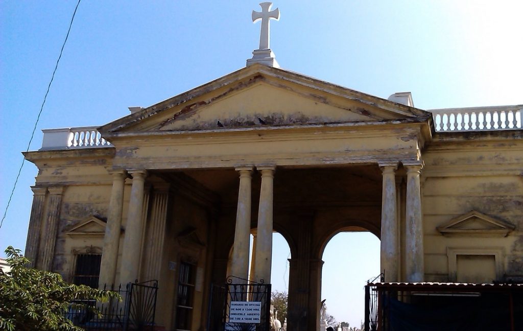 panteon_municipal_ver