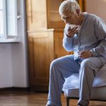 VSR, el virus que puede causar neumonía grave en adultos mayores