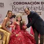 Coronan a Saúl I y Romina I como soberanos de los CAIC del DIF Municipal de Veracruz