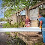 Alcaldesa Maryjose Gamboa entrega apoyos a familias afectadas por paso del frente frío 41