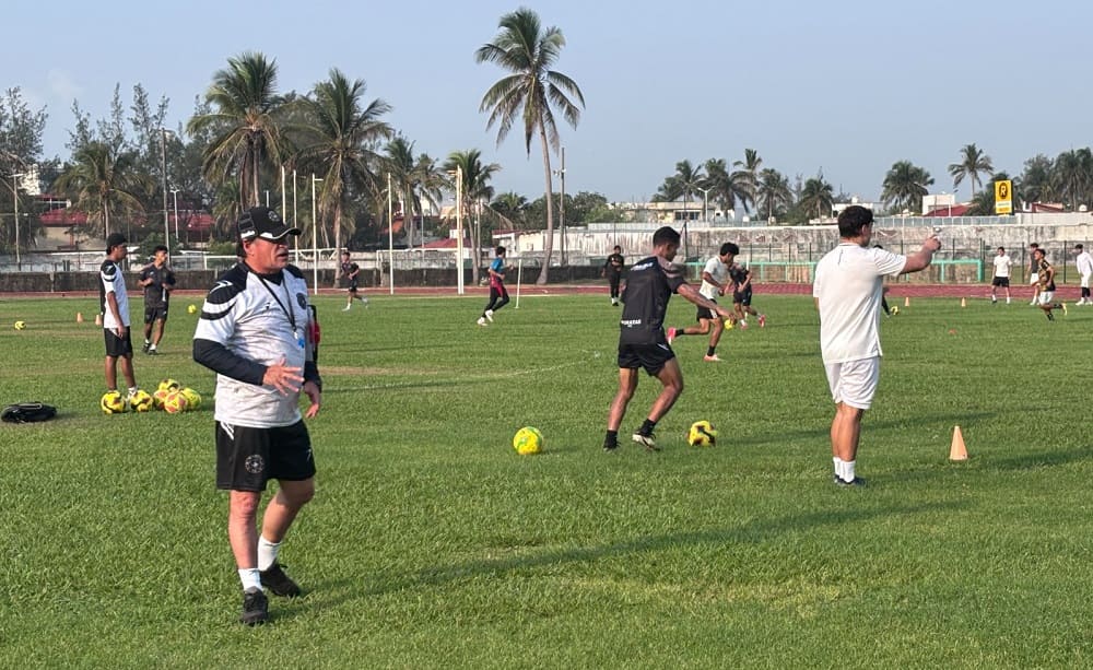piratas entrenamiento